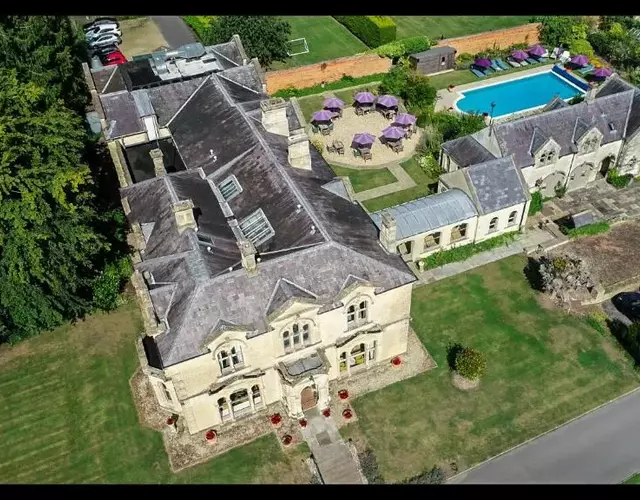Beechfield House