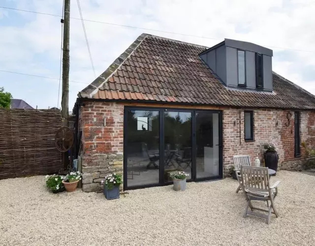 Hares Barn