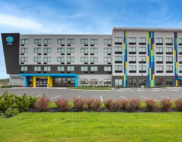 Tru By Hilton Toronto Airport West