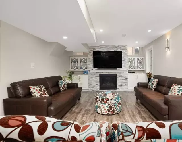 Walk-out Basement Apartment with Private Entrance