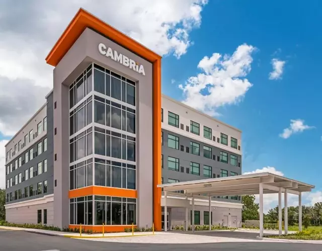 Cambria Hotel Tampa-Brandon