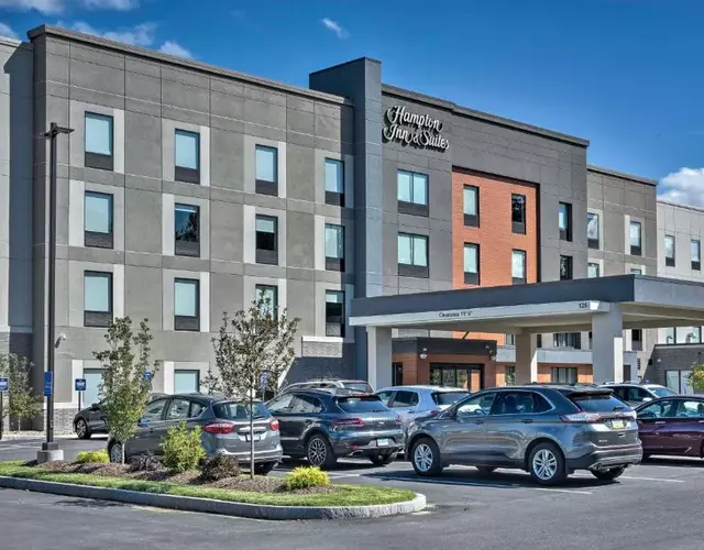Hampton Inn & Suites Keene