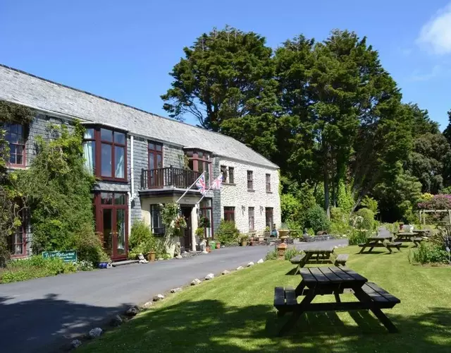Trimstone Manor Hotel