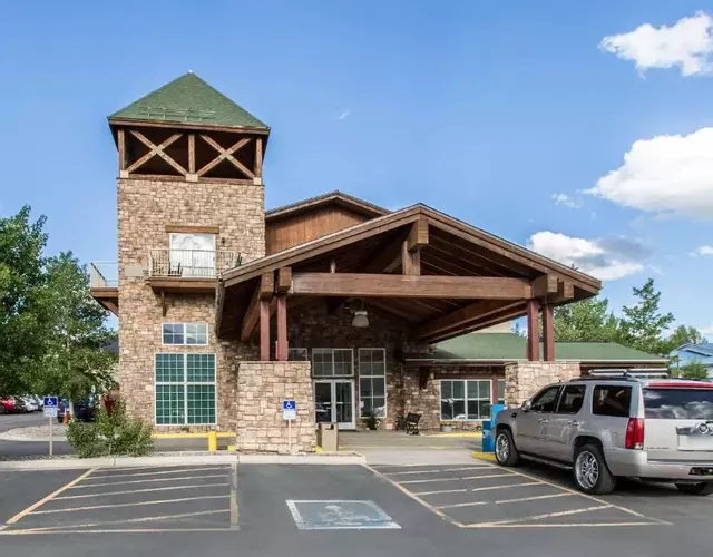 Quality Inn and Suites Silverthorne - Copper Mountain