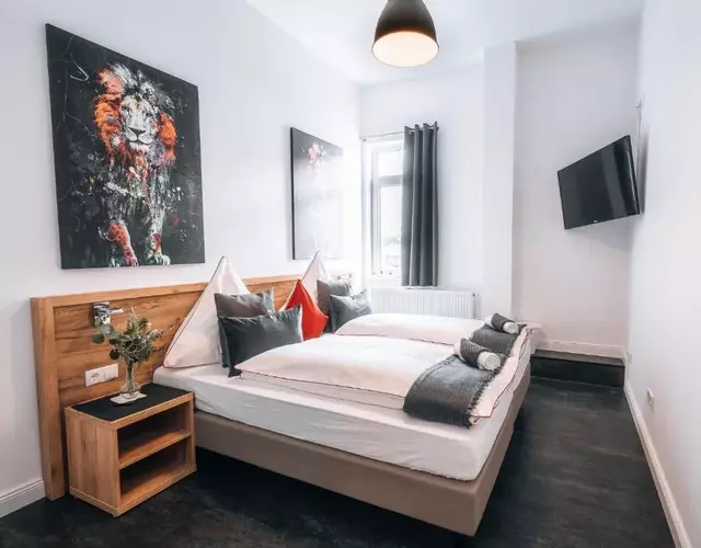 Sleep Point - Self Check in Hotel