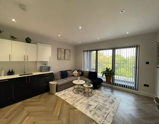 Central Romford Escape Apartment