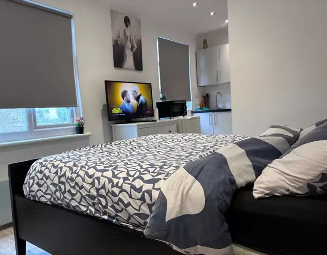 Romford Cosy Studio Flat