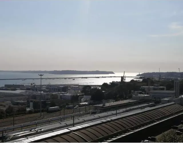 Magnifique appartement dernier étage avec Terrasse en Centre Ville, Vue Mer Panoramique