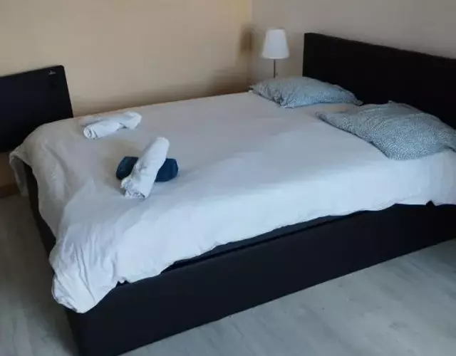 Duplex Brest Pilier Rouge