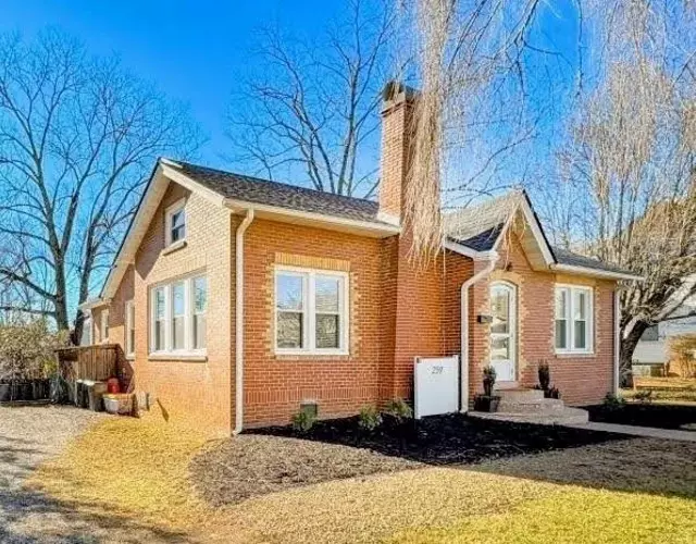 Main Street Cottages