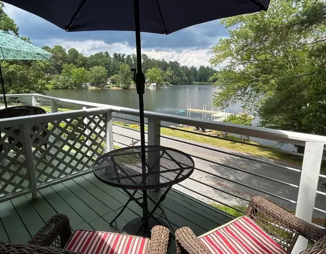 Mountain Lake Cottages