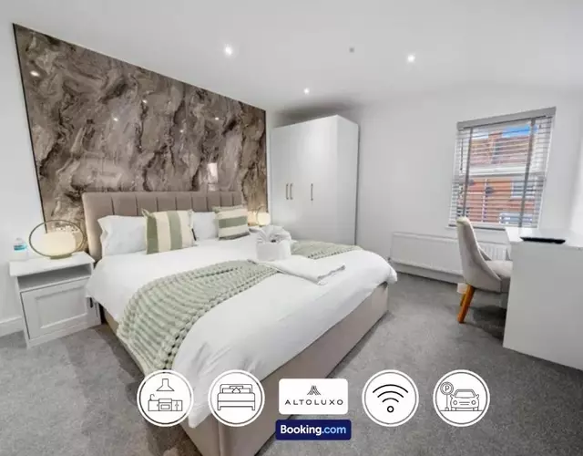 No 26 6 Bedroom House By AltoLuxoExperience Short Lets & Serviced Accommodation With Free Wifi