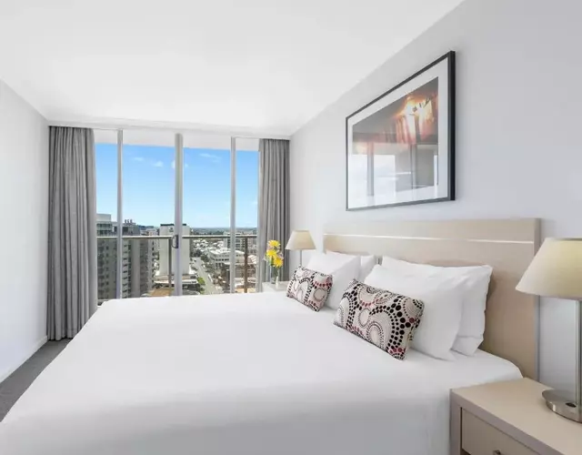 Oaks Brisbane Lexicon Suites