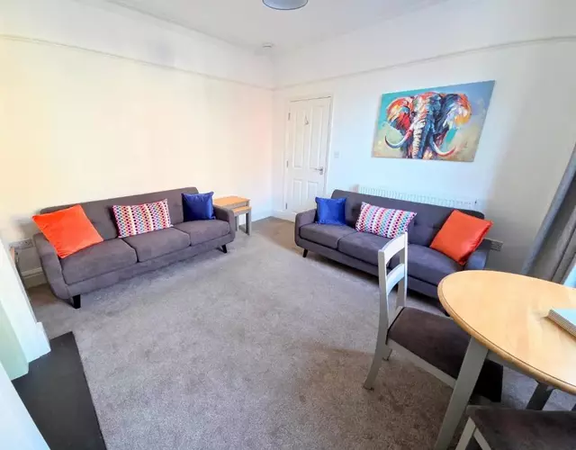 Carlton Park by Cliftonvalley Apartments