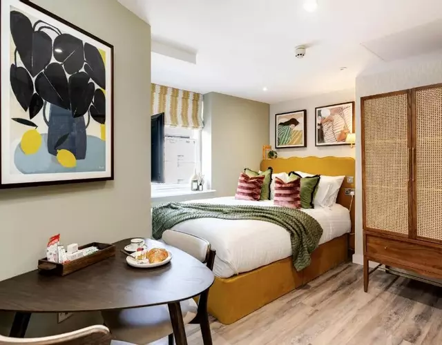 Colston Street I Your Apartment