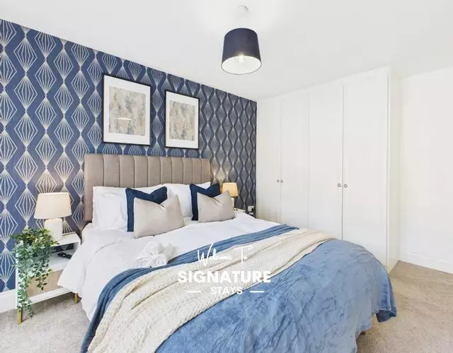 New No1 Saxon Way by Signature Stays