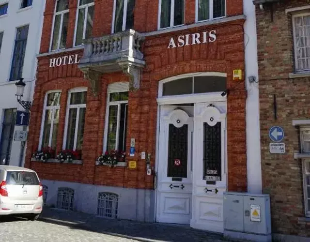 Hotel Asiris