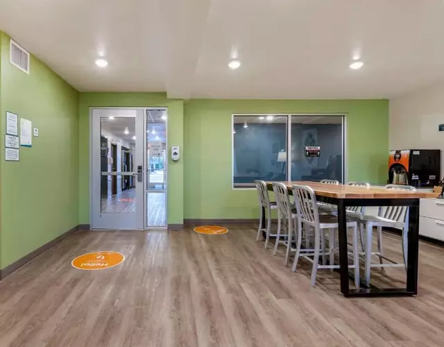 WoodSpring Suites Brunswick