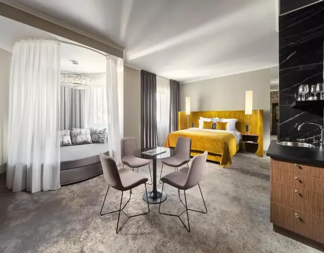 Mamaison Hotel Chain Bridge Budapest