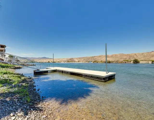 Steps to Sparkling Water Bullhead City Getaway