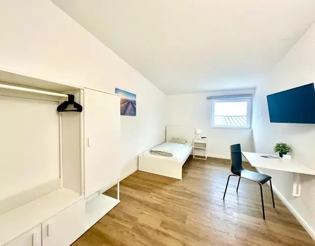 Monteurzimmer - Worker's accommodation - ZIMMERzuVERMIETEN in Deitingen Industriestrasse