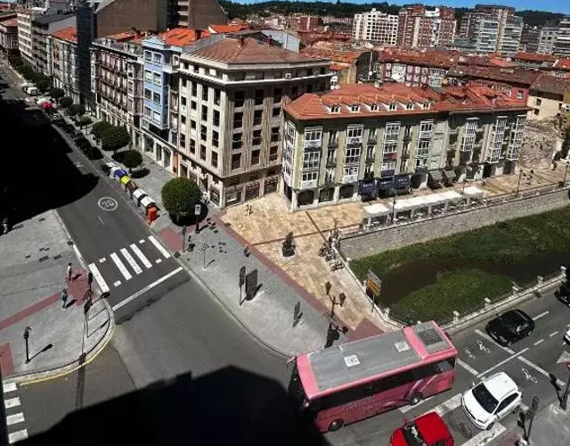 Hostal Atuaire Home en el centro de Burgos