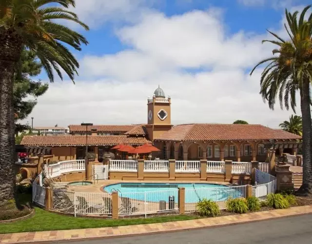 SFO El Rancho Inn SureStay Collection by Best Western