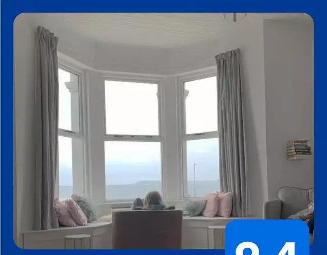 Stunning 3 bed seafront mansion building sleeps 6 adults or 8 with kids