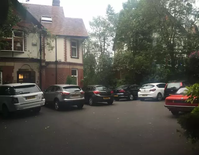 Oakfield Lodge Guest House Stockport