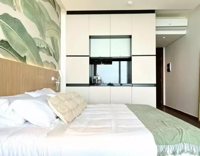 Banana Leaf Beachfront Exotic Room in Batroun