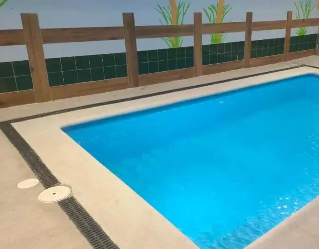 Casa Rural Baños de la Reina con piscina climatizada