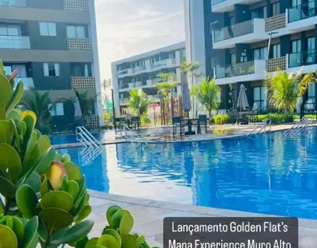 Mana & Makia Slin Muro Alto