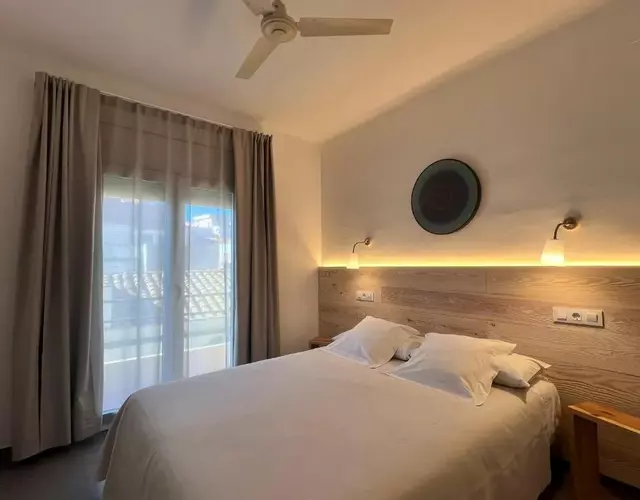 Hostal ROM Familiar
