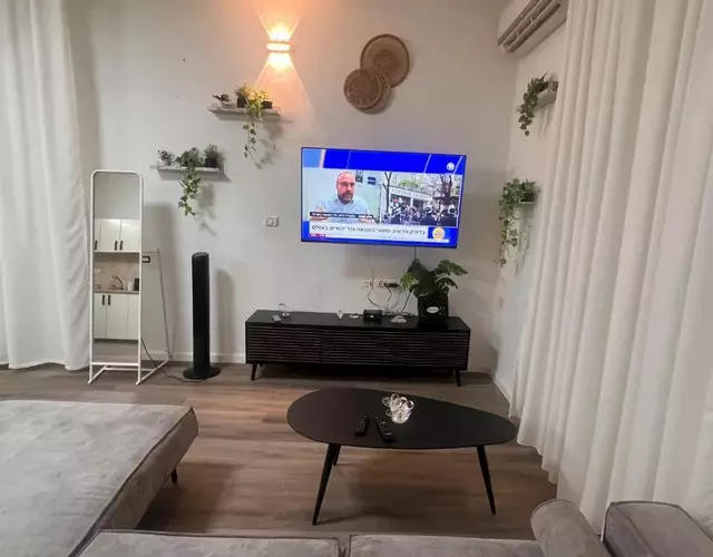 בית הקונגרס גבעת אולגה