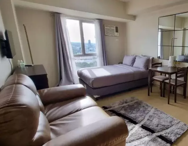 1 Bed 1 Bath Studio
