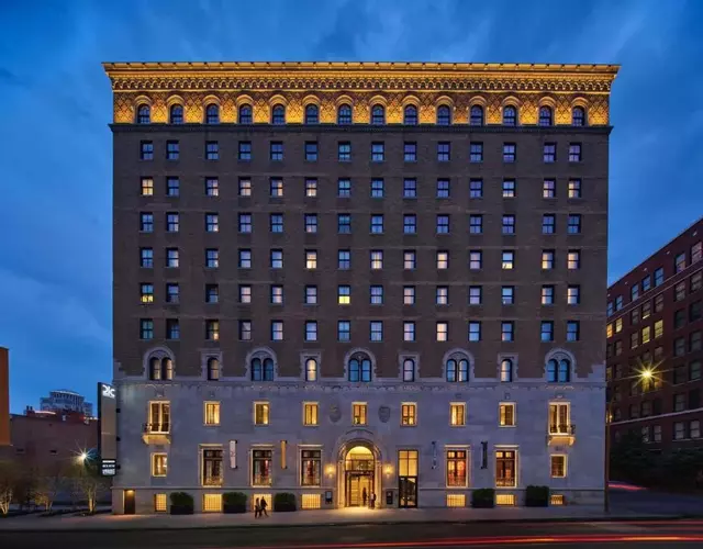 21c Museum Hotel St Louis