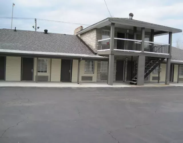 Royal Relax Inn