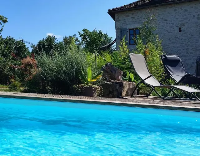 A deux pas de St Cirq Lapopie , Gite des Murets de l'isa