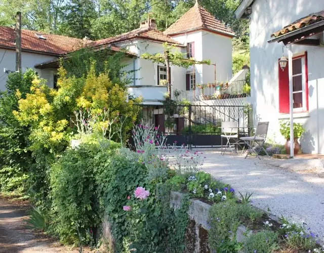 Castel Rouge