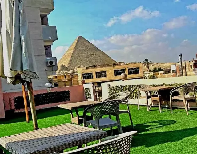Beko pyramids inn