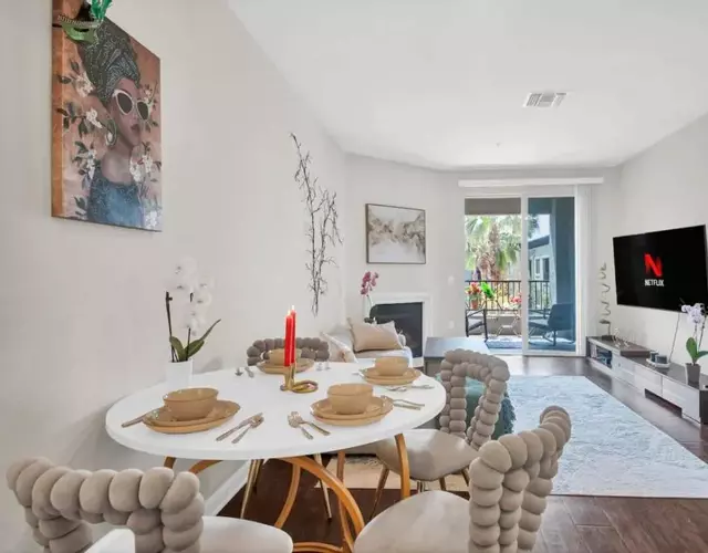 Lux Oasis in Woodland Hills