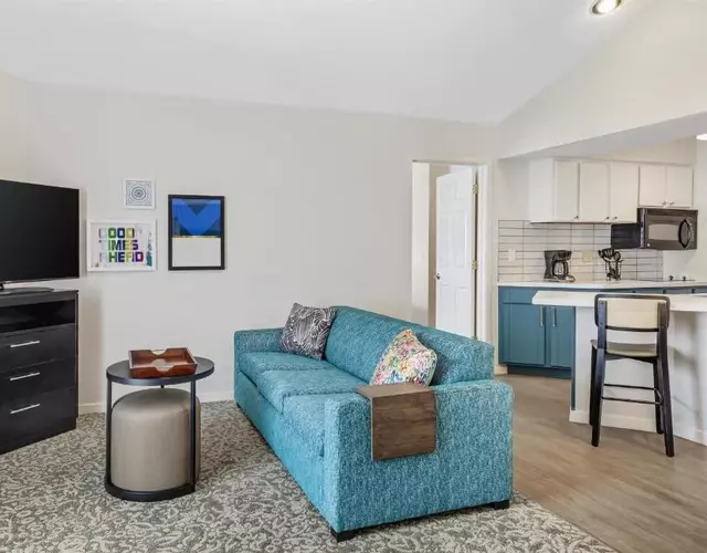 Sonesta ES Suites Chatsworth