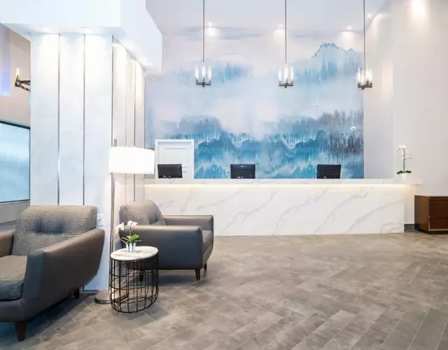 Sandman Signature Calgary Downtown Hotel