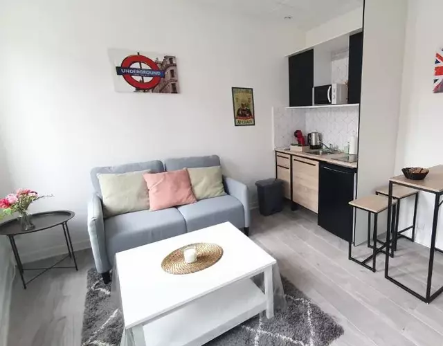 Charmant deux pièces centre Cantimpré3