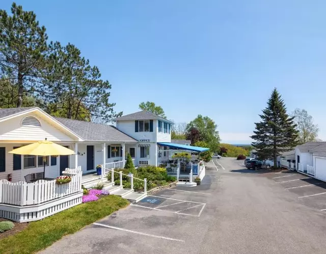 Glen Cove Inn & Suites Rockport