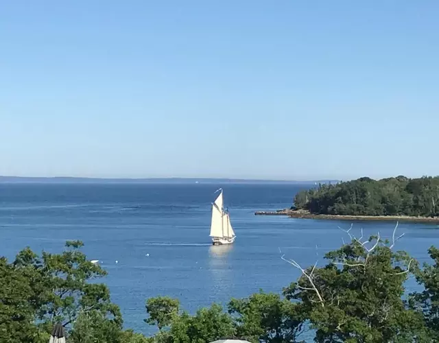 Ledges By the Bay