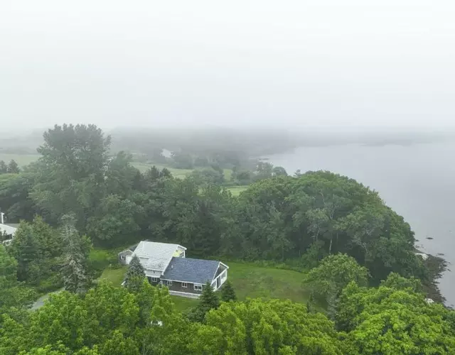 Tidal River Retreat