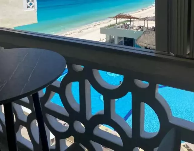 Cancun Plaza Condo Mexico