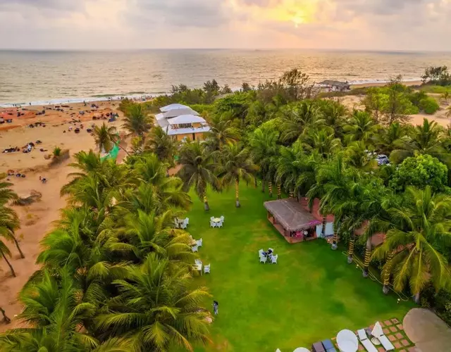 O Hotel Goa, Candolim Beach