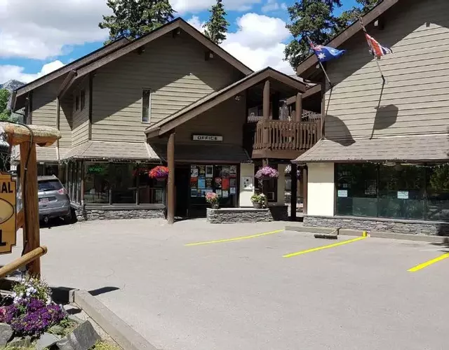 Banff International Hostel